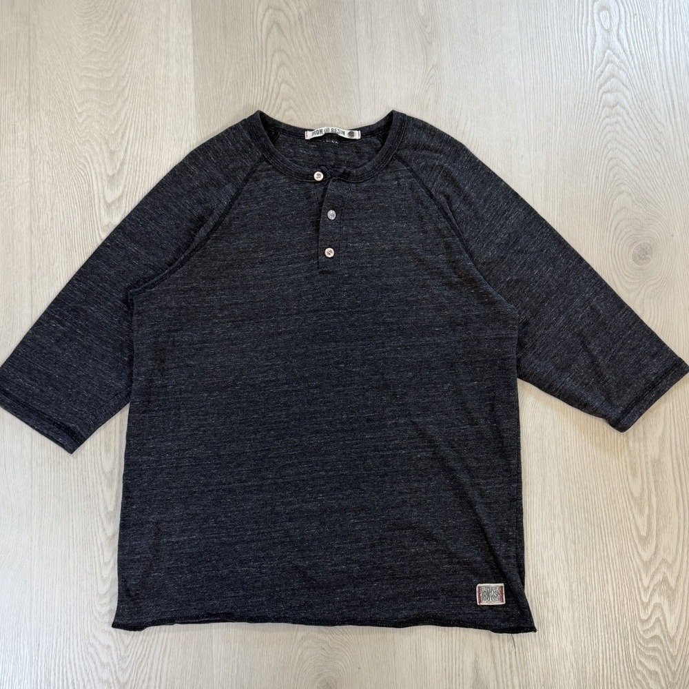 Iron & Resin Henley T-Shirt Men's Large Half Sleeve Sleeve 3-Button Lightweight